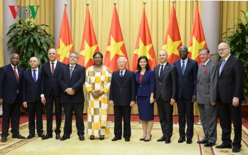Vietnam willing to create favorable conditions for ambassadors to fulfill tasks - ảnh 1