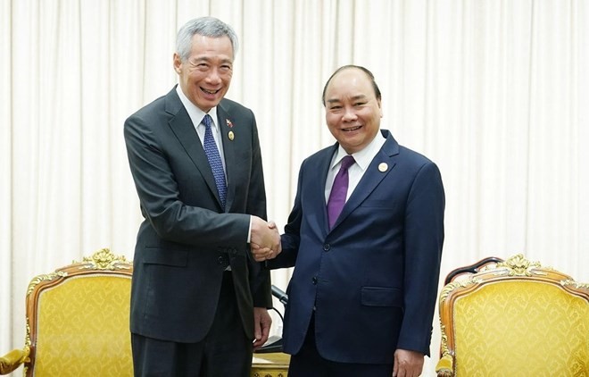 Vietnam, Singapore agree to build industrial zone in Quang Tri - ảnh 1
