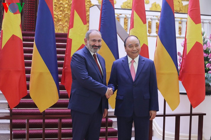 Vietnam treasures traditional friendship with Armenia: PM  - ảnh 2