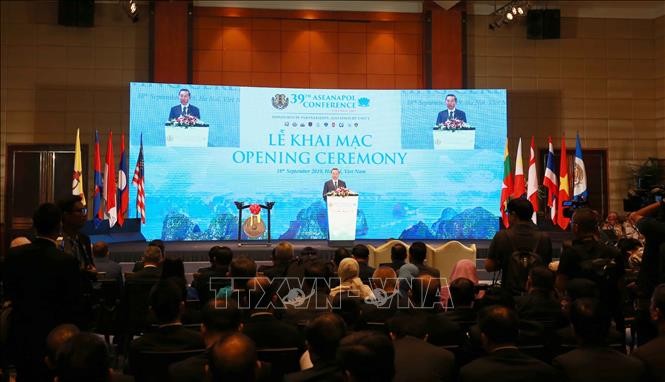 ASEAN countries forge closer cooperation to combat transnational crimes - ảnh 1