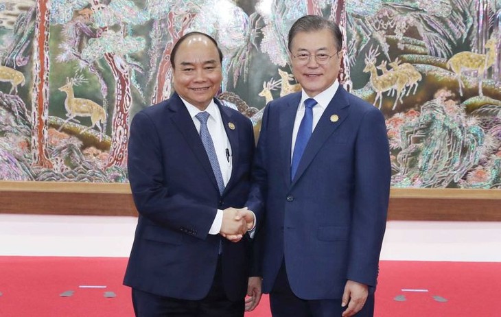 Vietnam, Republic of Korea aim for 100 billion USD trade - ảnh 1