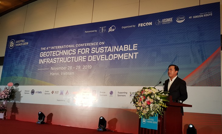 Experts discuss geotechnics for sustainable infrastructure development  - ảnh 1