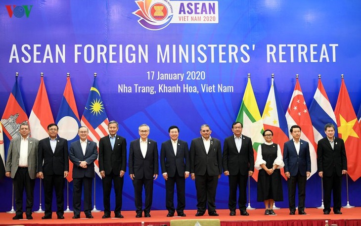 ASEAN Foreign Ministers express support for Vietnam’s main priorities in 2020 - ảnh 1