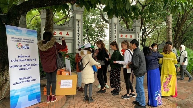 Hanoi reopens relic sites, tourist attractions after sterilization - ảnh 1