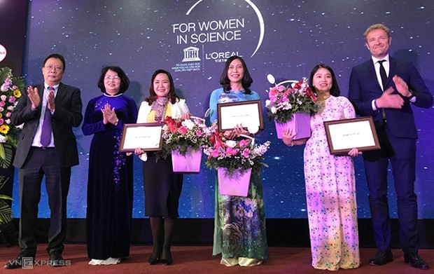 Three Vietnamese named among 100 most outstanding researchers of 2020 - ảnh 1