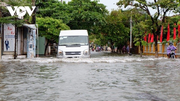 Storm Noul weakens into tropical depression after wreaking havoc on central Vietnam - ảnh 2