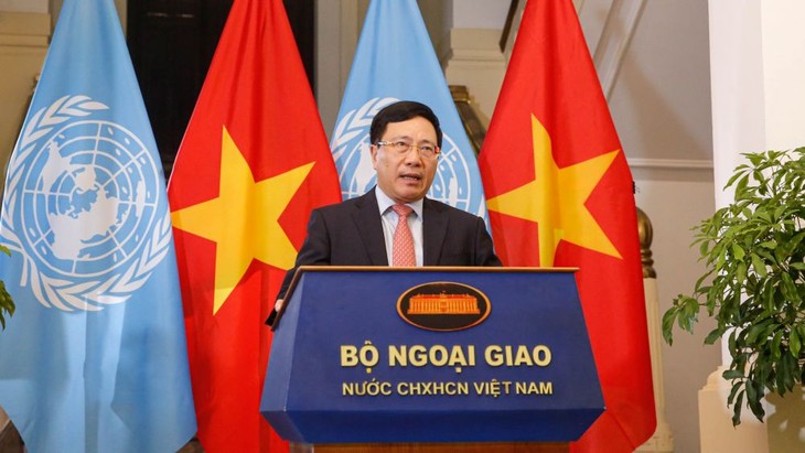 Vietnam supports all efforts to disarm nuclear weapons: Deputy PM  - ảnh 1