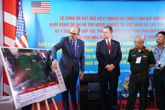 US commits 65 million USD to help Vietnamese with disabilities affected by war - ảnh 1