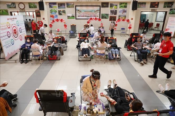 Vietnam’s biggest blood donation campaign receives 8,300 blood units - ảnh 1