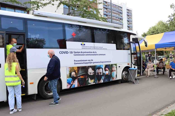 Vaccine bus, an initiative of Brussels - ảnh 1