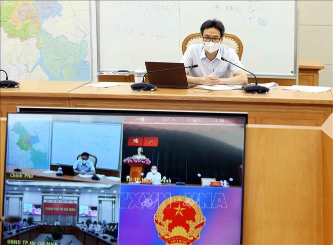 HCMC tightens management of quarantine areas to limit cross-infection - ảnh 1