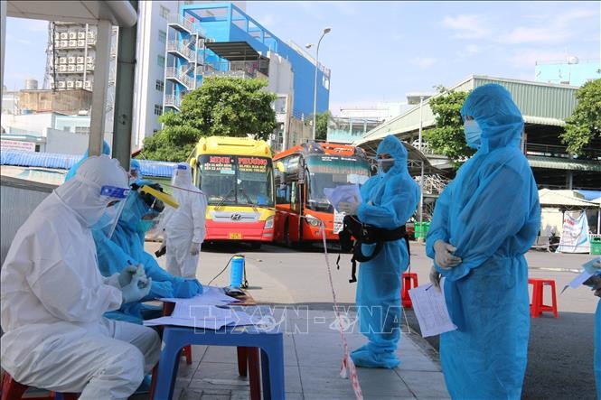 COVID-19: 10,657 more cases reported in Vietnam - ảnh 1