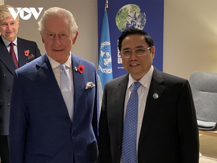 PM meets Crown Prince Charles, PMs of Japan, India on COP26 sidelines  - ảnh 1