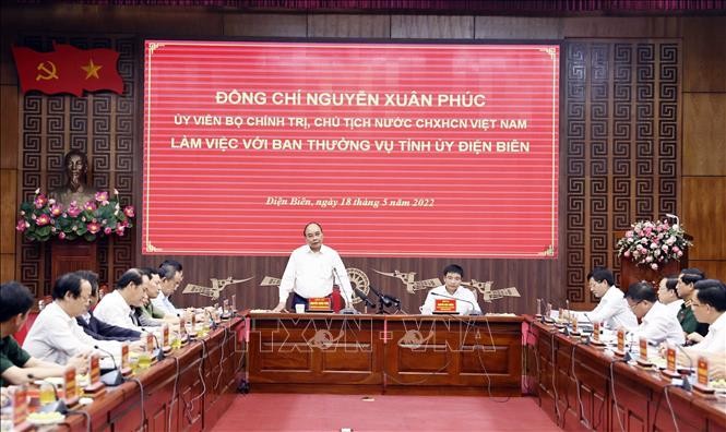 Education is key to Dien Bien poverty reduction, President says - ảnh 1