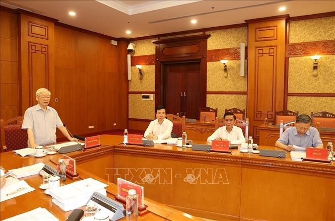 Party chief chairs meeting of anti-corruption committee - ảnh 1