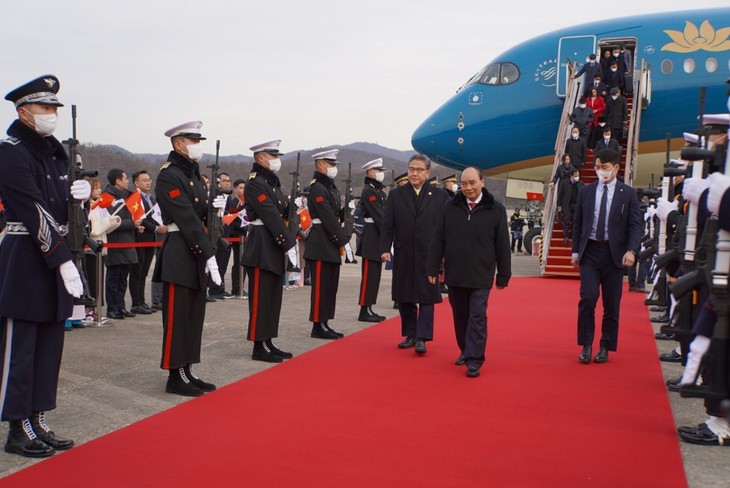 President begins state visit to the Republic of Korea - ảnh 2