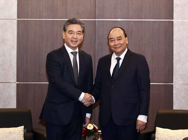 Vietnam to further improve business and investment environment to attract Korean investors, says President Phuc  - ảnh 3