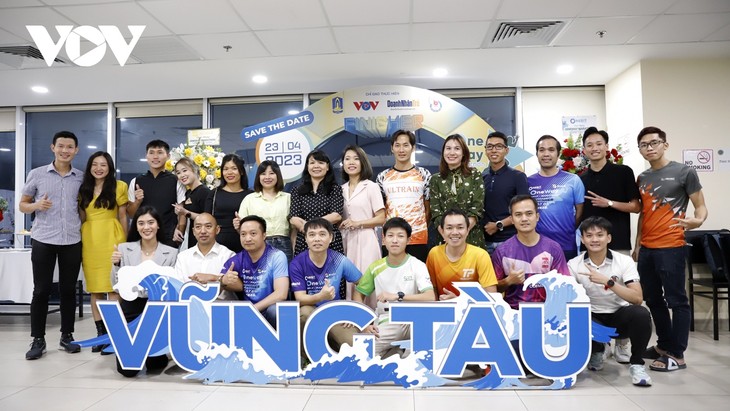 VOV co-organizes OneWay Marathon Vung Tau 2023 - ảnh 1