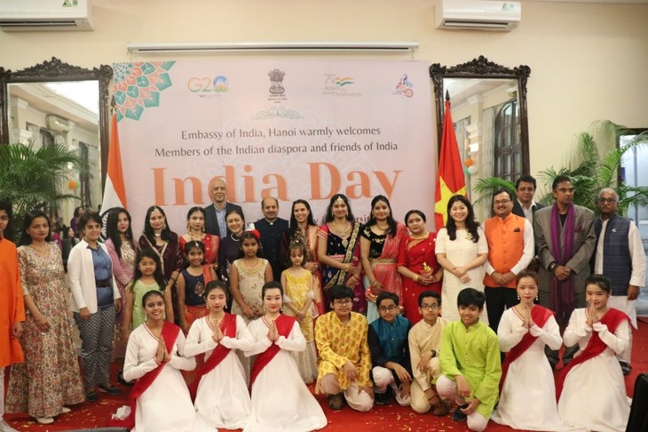 India Day celebrates unity in diversity in Hanoi - ảnh 1