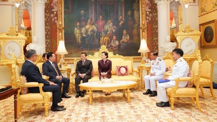 Top legislator concludes trip for CLV Parliamentary Summit, visits to Laos, Thailand - ảnh 2