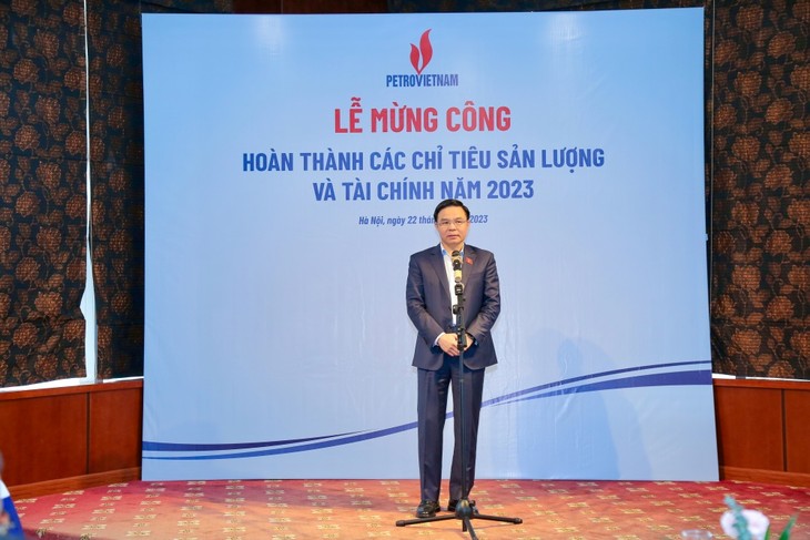 Petrovietnam exceeds output, production, financial targets - ảnh 4