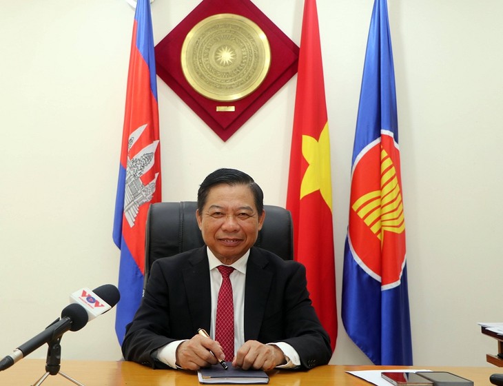 President's visit is a milestone in Vietnam-Cambodia relationship: ambassador  - ảnh 1