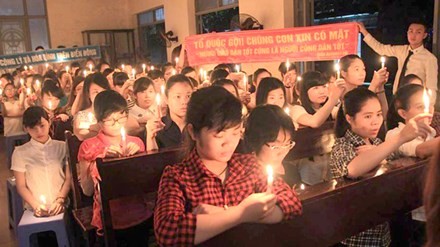 越南在保障人民宗教信仰自由权中迈出的新步伐 - ảnh 2