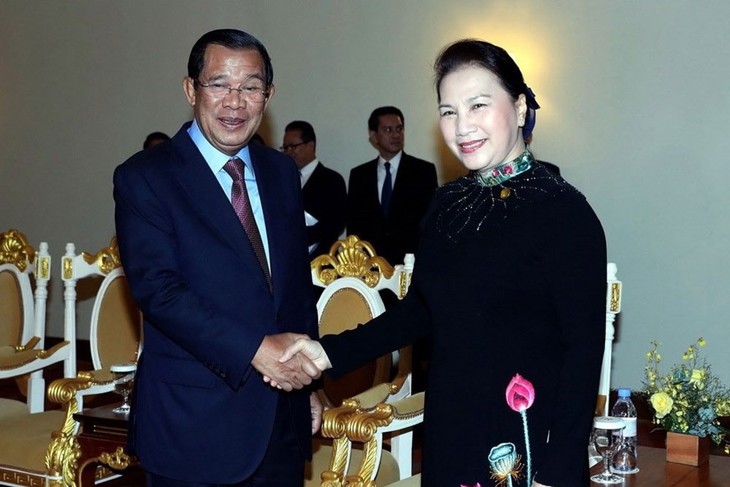 进一步推动越南与柬埔寨传统友好关系发展 - ảnh 1