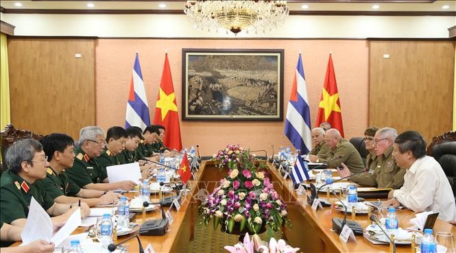 第三次越南与古巴国防政策对话会在河内举行 - ảnh 1