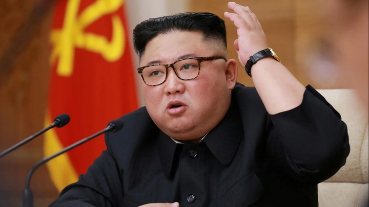 朝鲜最高领导人指导人民军部队联合打击训练 - ảnh 1