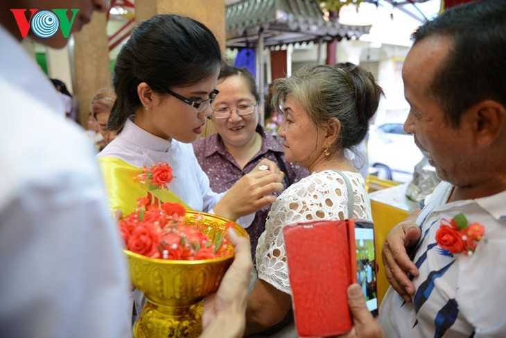 ชาวเวียดนามที่อาศัยในประเทศไทยจัดงานเทศกาลวูลาน  - ảnh 5