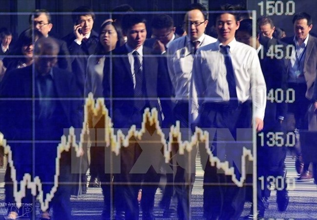 Рынок Азии позитивно отреагировал на решение ФМС о повышении процентных ставок   - ảnh 1