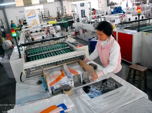 Standard Chartered прогнозирует рост ВВП Вьетнама на уровне 6,9% - ảnh 1