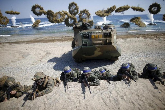 Republik Korea melakukan latihan perang di laut - ảnh 1