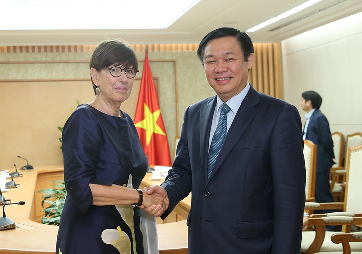 Вьетнам желает активизировать сотрудничество с Бельгией, Словакией и ЕС - ảnh 1