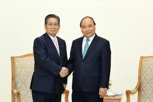 Нгуен Суан Фук принял президента Республики Корея и советника премьера Японии  - ảnh 2