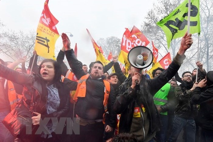 Крупные профсоюзные организации во Франции призвали провести забастовку  - ảnh 1