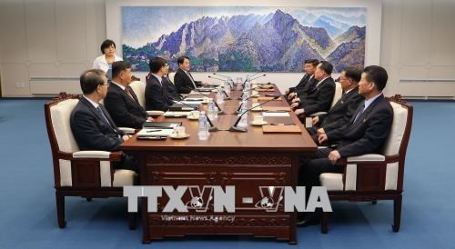 Состоялись первые за 10 лет военные межкорейские переговоры на высоком уровне  - ảnh 1