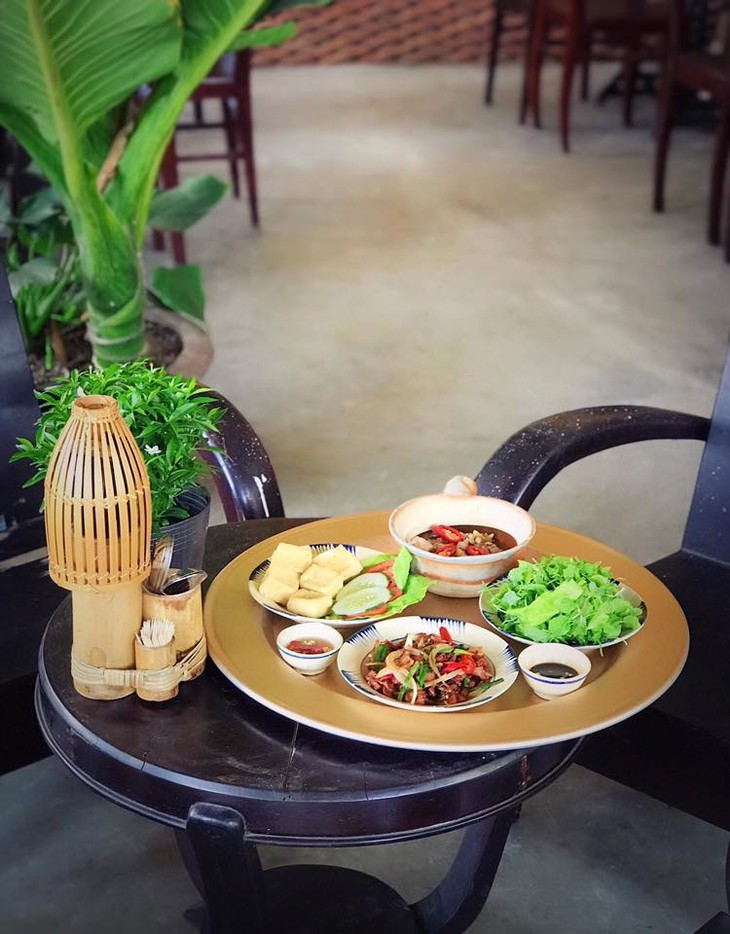 «KHO BISTRO» –  вьетнамский ресторан домашних блюд в Хойане - ảnh 7