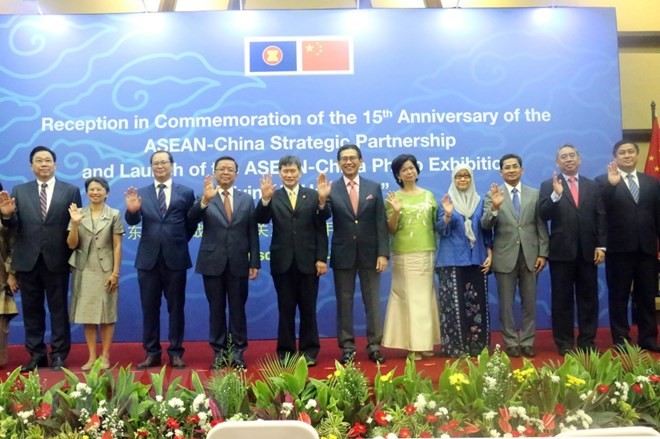 Активизация стратегического партнерства между АСЕАН и Китаем - ảnh 1