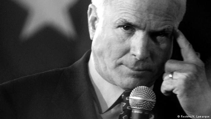 Американские политики и мировые лидеры скорбят о смерти сенатора Джона Маккейна - ảnh 1