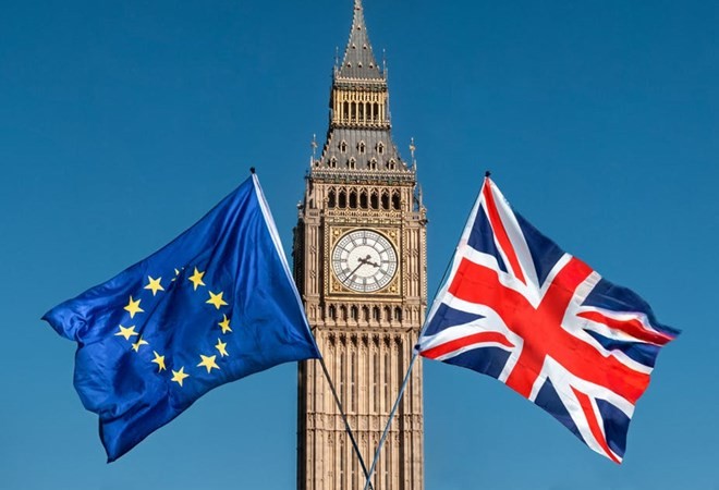 Великобритания опубликует полный текст доклада о юридических аспектах соглашения по Brexit - ảnh 1