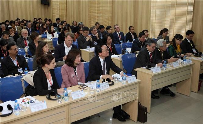 Konferensi Eurasia tentang “Belajar seumur hidup dan target perkembangan yang berkesinambungan sampai tahun 2030” - ảnh 1