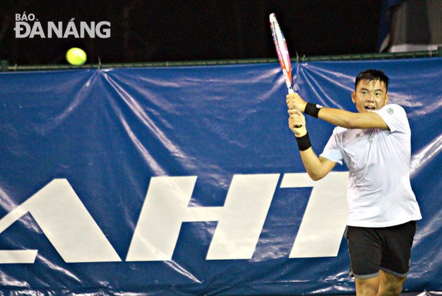 В Дананге открылся расширенный турнир теннисистов-профессионалов 2019 - ảnh 1