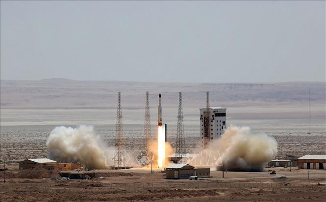 Франция призвала Иран прекратить ракетную программу - ảnh 1