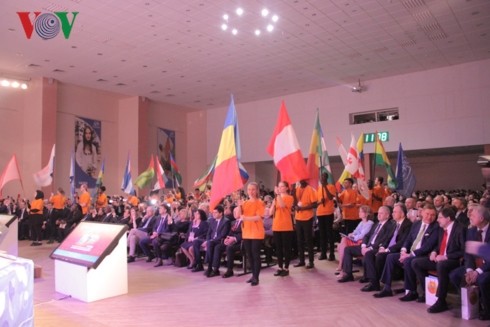 Вьетнам принял участие в Евразийском экономическом форуме молодёжи в РФ - ảnh 1