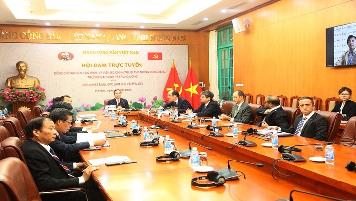 Состоялись онлайн-переговоры между Вьетнамом и  финансовыми организациями Японии, США и Австралии  - ảnh 1