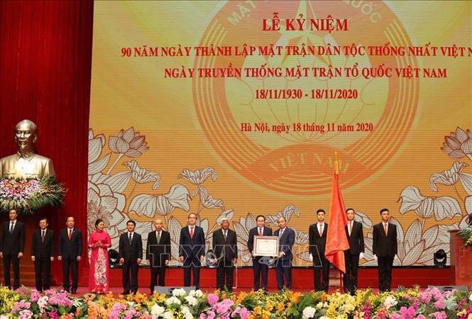 Всенародное единство является приоритетом революционной политики Коммунистической партии Вьетнама  - ảnh 2
