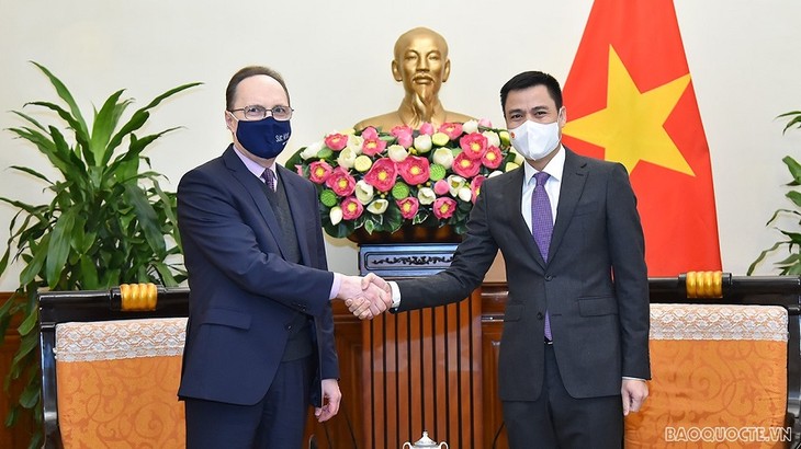 Вьетнам и Россия продвигают взаимодействие на форумах ООН  - ảnh 1