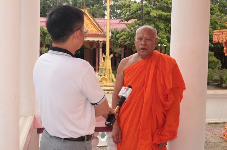 Монах-тхеравадини Тхать Ут искренне предан религии и обществу - ảnh 1